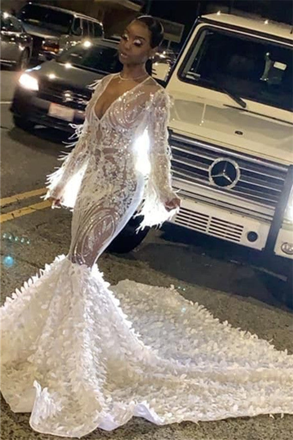 Ballbella offers Chic V-neck Sparkle Beads Appliques Prom Dresses Long Sleeves Alluring Fit and Flare Evening Gowns On Sale at an affordable price from to Mermaid skirts. Shop for gorgeous prom dresses collections for your big day.