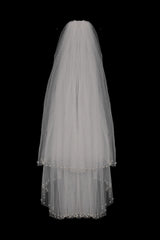Chloe Elegant With Pearls Wedding Veils-Ballbella