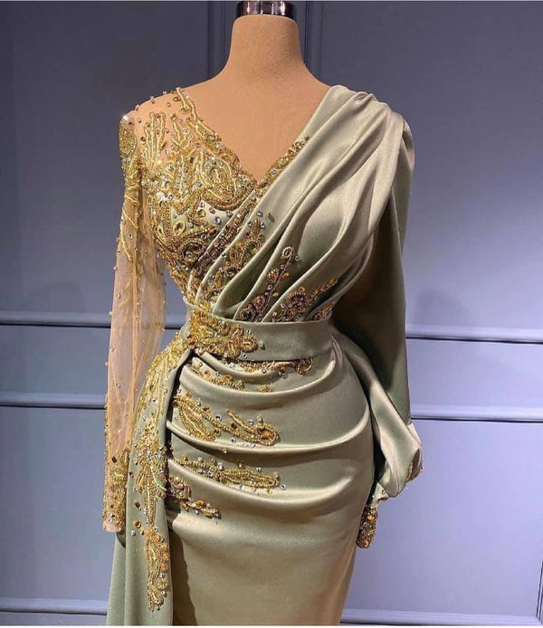 Classic Long Sleeves V-Neck Mermaid Evening Gowns Long Prom Dress With Appliques-Ballbella