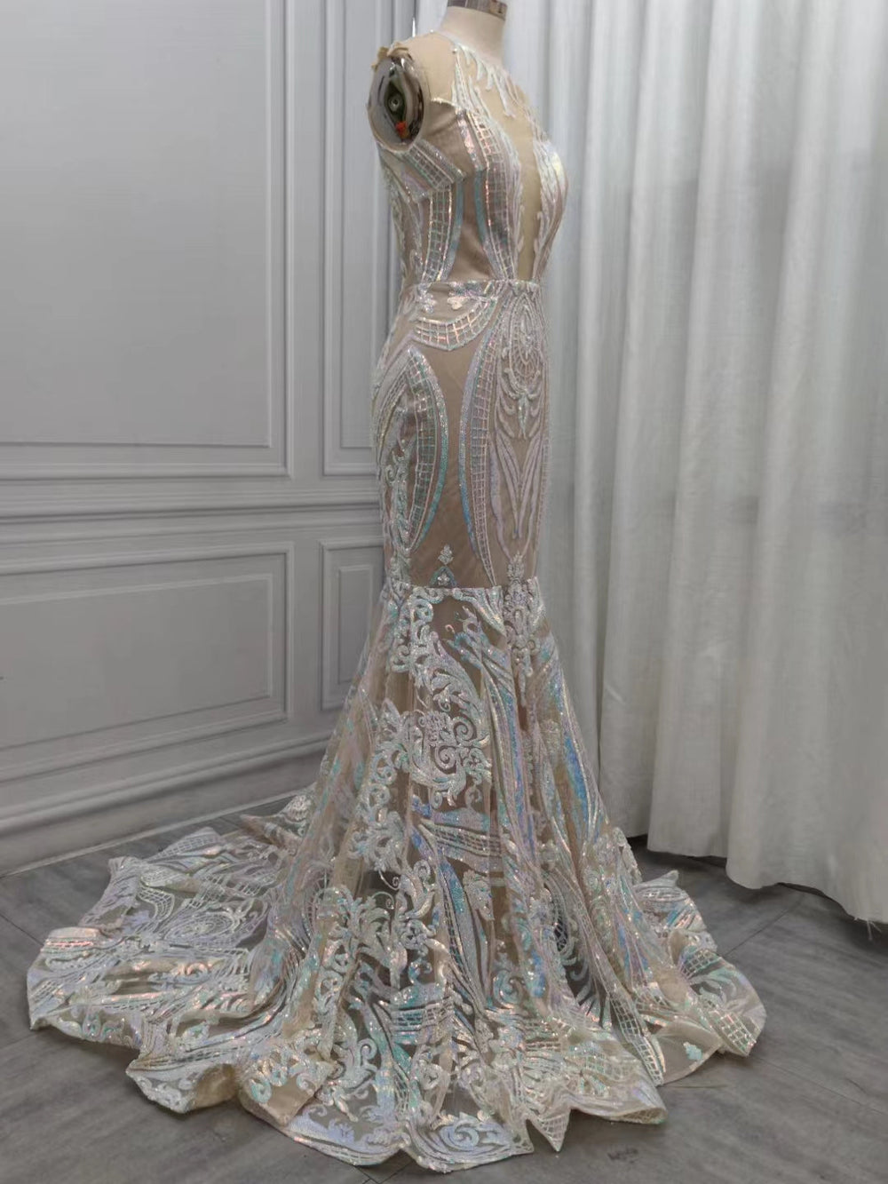 knee length dresses for ladies Classic Mermaid Lace Floor-Length Prom Dress On Sale