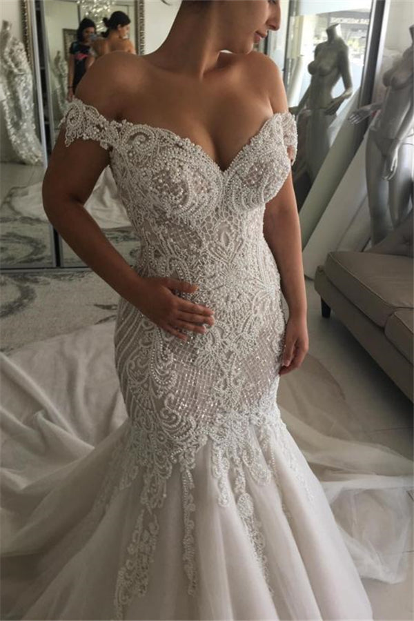 Classic Off the shoulder Sweetheart Pearl Mermaid Chapel Train Wedding Dress-Ballbella