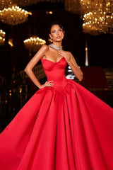 Classic Red Sweetheart Strapless Sleeveless Satin Prom Dresses A-Line Ball Gown With Pleats-Ballbella
