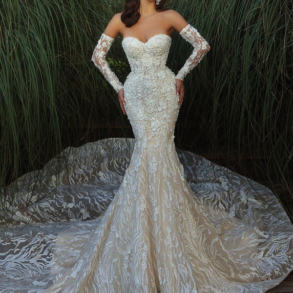 Classic Sweetheart Sleeveless Mermaid Lace Wedding Dress