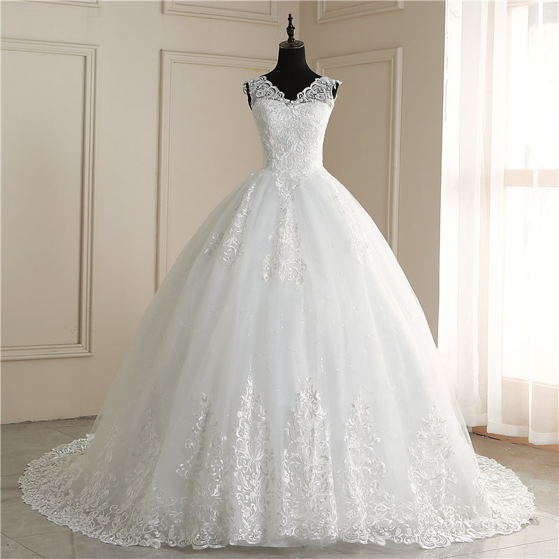Ballbella offers Classic White V-neck Sleeveless Ball Gown Lace Wedding Dress online at an affordable price from Tulle to A-line Floor-length skirts. Shop for Amazing Sleeveless wedding collections for your big day.