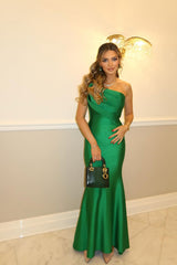 Classy Emerald Green Strapless Sleeveless Satin Prom Dress Mermaid Sheath On Sale-Ballbella
