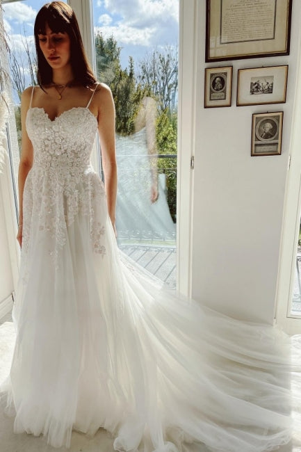 Classy Garden Spaghetti Straps A-Line Lace Wedding Dresses-Ballbella