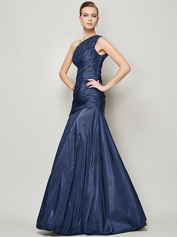 Classy Sleeveless One Shoulders Pleats Long Taffeta Bridesmaid Dresses-Ballbella