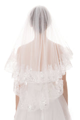 Cora Elegant Short Lace Wedding Veil-Ballbella