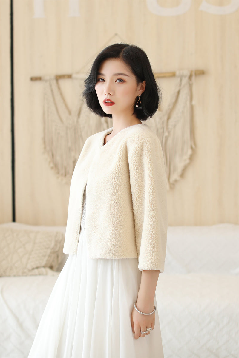 short white dress jacket Water Repellent Short Jacket in Coated Linen vanilla / 8