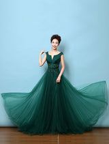 Tulle Evening Dress Backless Mother's Dress Dark Green Notched Neckline Lace Applique Bow Wedding Guest Dresses With Train wedding guest dress