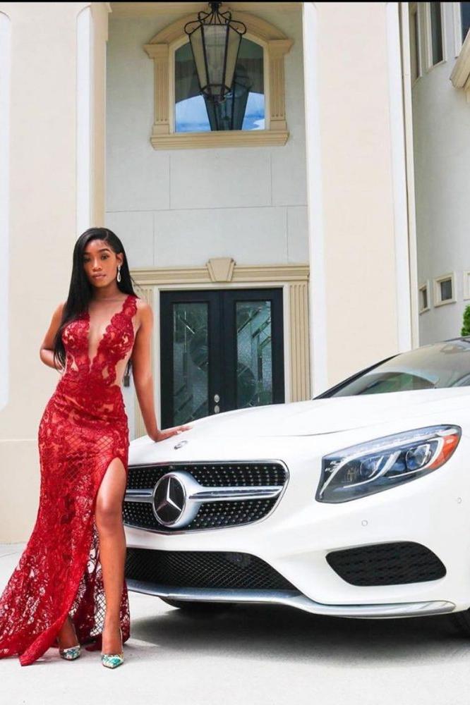 Deep V-Neck Red Prom Party GownsFloral Lace Appliques Split Front Party Dress Deep V-Neck Red Prom Party GownsFloral Lace Appliques Split Front Party Dress