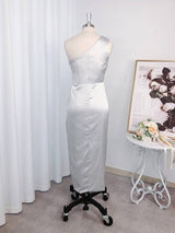 Charming Ruffles Silk like Satin Sleeveless One Shoulder Asymmetrical Bridesmaid Dresses