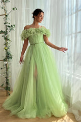 Dreamy Green Off-The-Shoulder Tulle Prom Dresses A-Line High Split With Flower-Ballbella