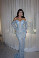 Dreamy Sky Blue Sweetheart Long Sleeves Mermaid Lace Prom Dress V-Neck Sheath With Beads-Ballbella