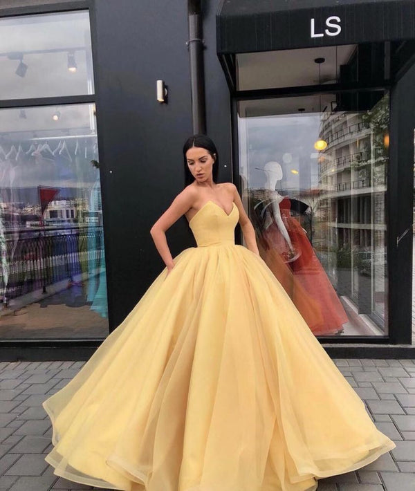 Welcome to Ballbella to buy high quality Elegant Ball Gown Strapless sweetheart Floor-Length Prom Party Gowns. Ballbella offer you new arrival prom dresses at factory price,  fast delivery worldwide.