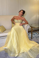 Elegant Daffodil Sweetheart Strapless Sleeveless Prom Dresses A-Line Long With Gem-Ballbella