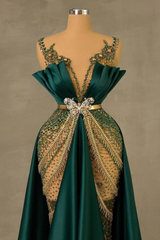 Elegant Dark Green V-neck Luxury Beaded Mermaid Court Train Prom Dresses-Ballbella