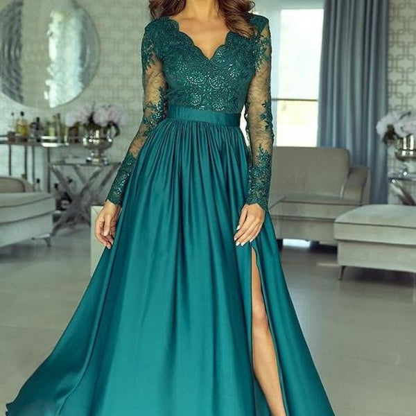 green emerald velvet dress Elegant Long Sleeve Prom Dress Lace Appliques Evening Gowns With Split –  Ballbella