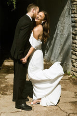 Elegant Satin Off-The-Shoulder Mermaid Wedding Dresses Sleeveless On Sale-Ballbella