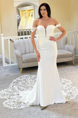 Elegant Sweetheart Off-The-Shoulder Mermaid Wedding Dress Satin Sleeveless zipper Back With Appliques Lace-Ballbella