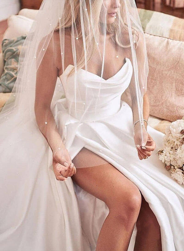 Elegant Sweetheart Satin Sweep Train Wedding Dresses Split Front-Ballbella