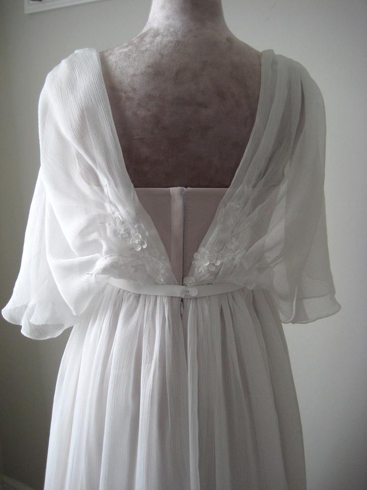 Elegant Wedding Dresses V Neck Half Sleeves Backless Lace Bridal Gown-Ballbella