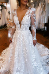 Exquisite V-Neck A-Line Wedding Dresses Long Sleeves Open Back With Appliques Lace-Ballbella