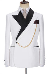 Ballbella custom made this Fashion White Peaked Lapel Bespoke Wedding Suits for Men with rush order service. Discover the design of this White Solid Shawl Lapel Single Breasted mens suits cheap for prom, wedding or formal business occasion.