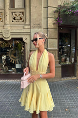 Glamorous Daffodil Halter V-Neck Chiffon Homecoming Dress Sleeveless Backless Mini A-Line With Ruffle-Ballbella