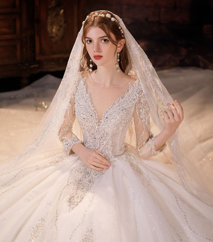 Glamorous Long Sleeves V-Neck Ball Gown Wedding Dress With Sequins Crystals Glamorous Long Sleeves V-Neck Ball Gown Wedding Dress With Sequins Crystals