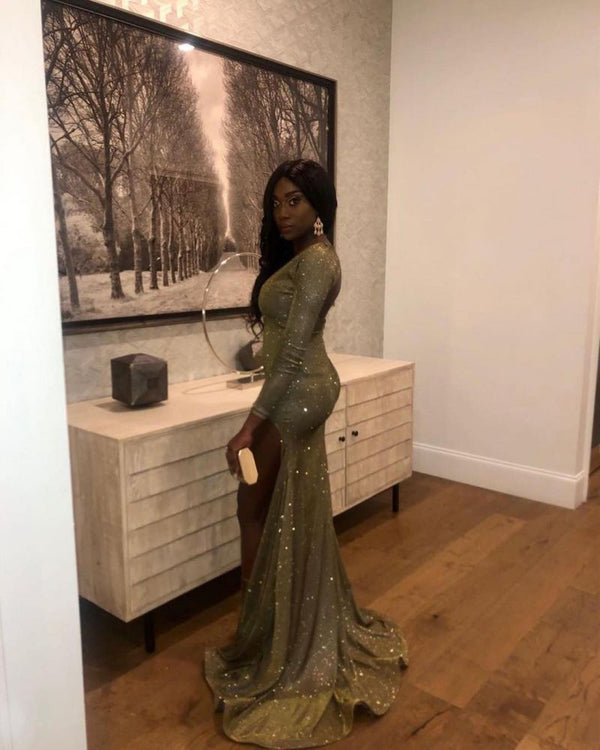 Looking for Prom Dresses, Evening Dresses in Sequined,  Column style,  and Gorgeous Split Front, Sequined work? Ballbella has all covered on this elegant Glittering Silky V-neck Long Sleevess Slit Mermaid Prom Dresses.