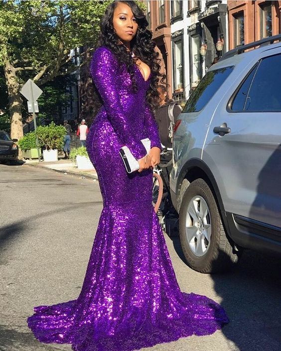 Looking for Prom Dresses, Evening Dresses in Sequined,  Mermaid style,  and Gorgeous work? Ballbella has all covered on this elegant Glittering V-neck Long Sleevess Sequins Mermaid Prom Dresses.