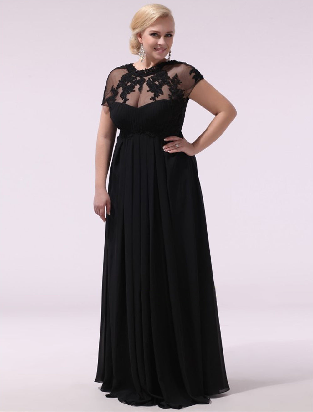 Gorgeous Black Evening Dresses Plus Size Evening Dress Chiffon Lace Applique Illusion Short Sleeves Floor Length Wedding Guest Dress