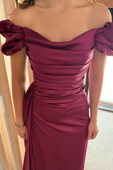 Gorgeous Sleeveless Off-The-Shoulder Satin Prom Dresses High Split With Pleats-Ballbella