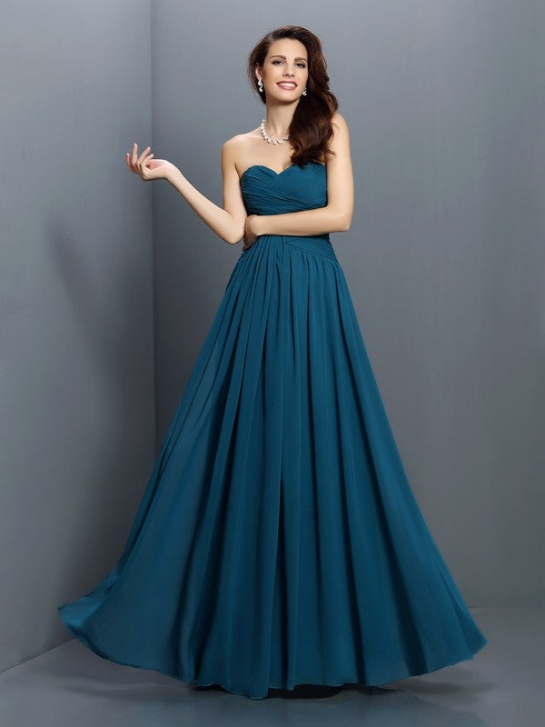 Gorgeous Sweetheart Pleats Sleeveless Long Satin Bridesmaid Dresses-Ballbella