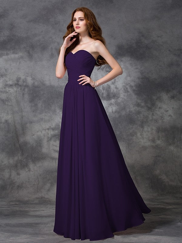 Gorgeous Sweetheart Sleeveless Ruched Long Chiffon Bridesmaid Dresses-Ballbella