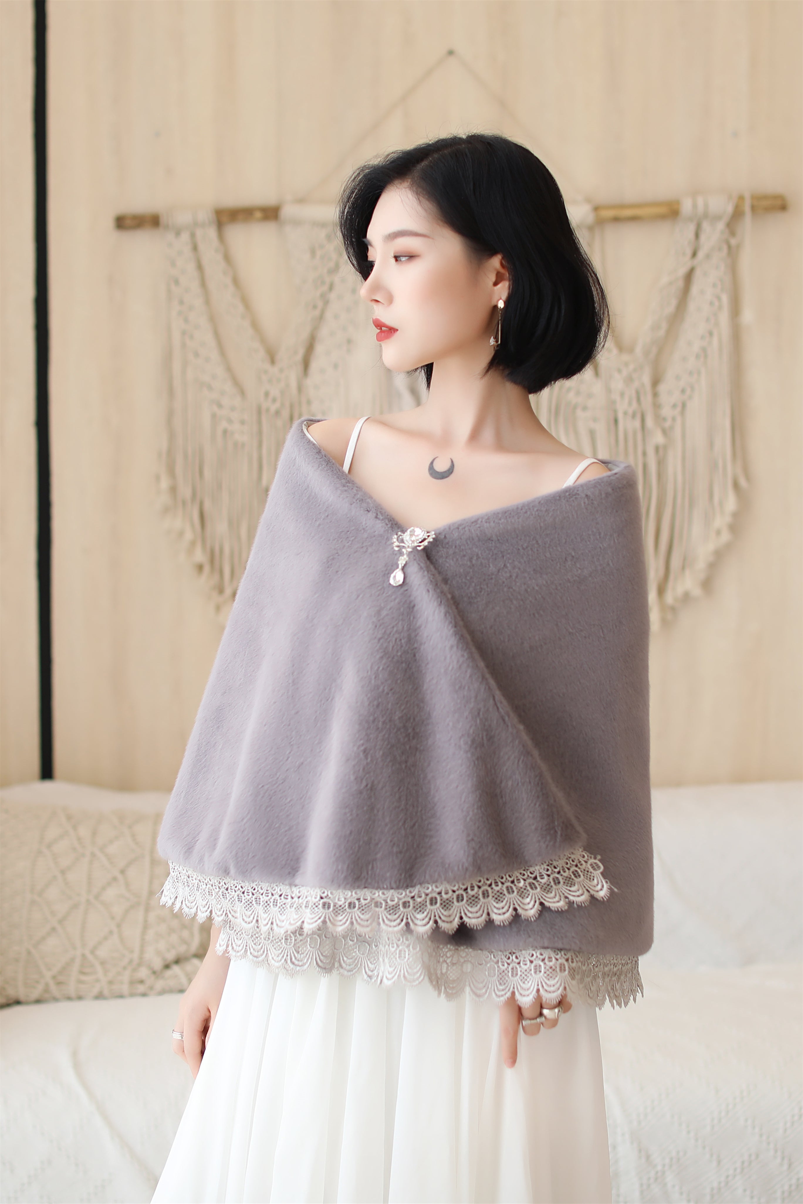 Gray Lace Trimmed Warm Wedding Gown Shawl Ballbella