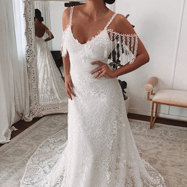 Ivory Lace Sexy Backless Wedding Dress With Train A-Line Sleeveless Chic V-Neck Bridal Gowns