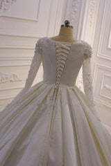 Ivory Long Sleevess Jewel Ruffless Flowers Bedaings Wedding dress-Ballbella