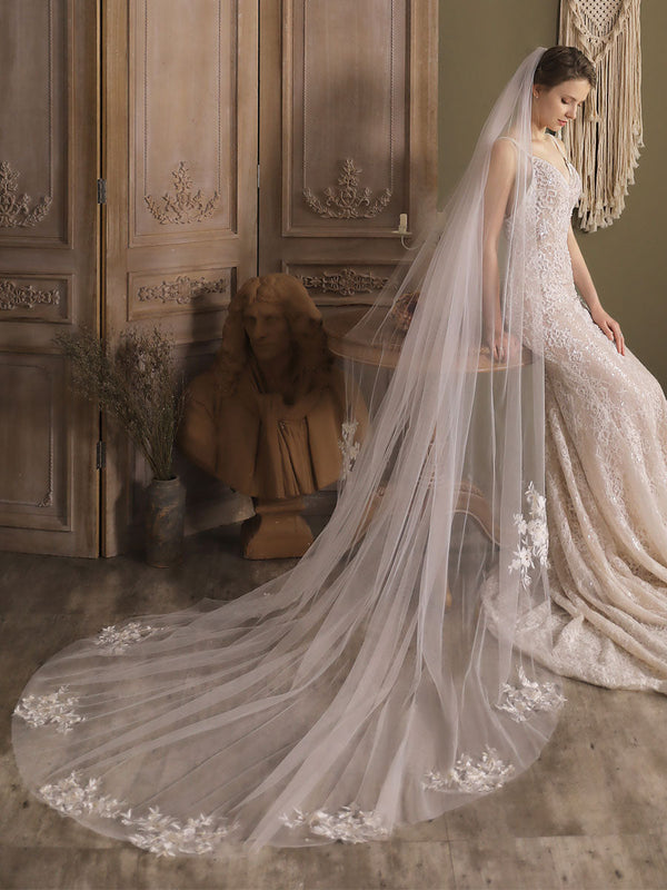 Ivory One-Tier Lace Tulle Finished Edge Waterfall Wedding Veils-Ballbella