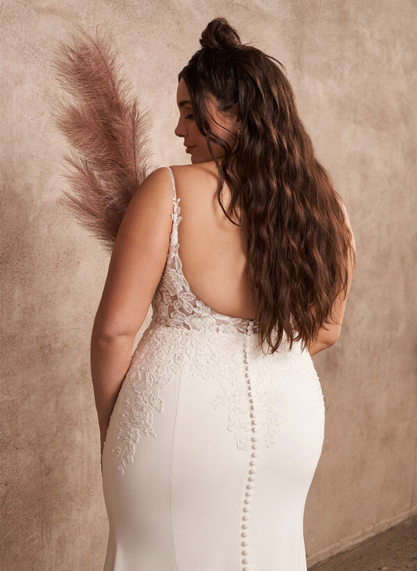 Lace Mermaid Fitted Wedding Dresses Open Back for Plus Size Women Lace Mermaid Fitted Wedding Dresses Open Back for Plus Size Women