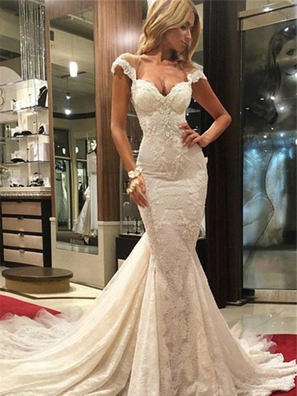 This Lace Sleeveless Mermaid V-neck Wedding Dresses at ballbella.com will make your guests say wow.You will never wanna miss it.