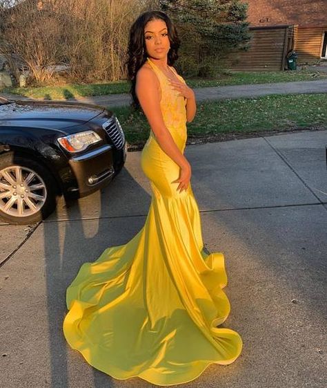Looking for Prom Dresses in Stretch Satin,  Mermaid style,  and Gorgeous work? Ballbella has all covered on this elegant Latest V-neck Halter Appliques Brush Train Mermaid Prom Dresses.