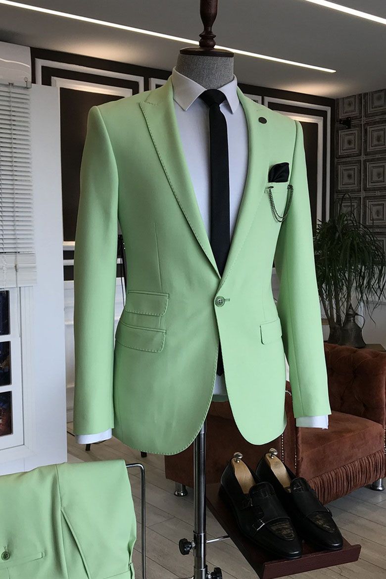 Light Green Peaked Lapel 3 Flaps Mens Prom Suits