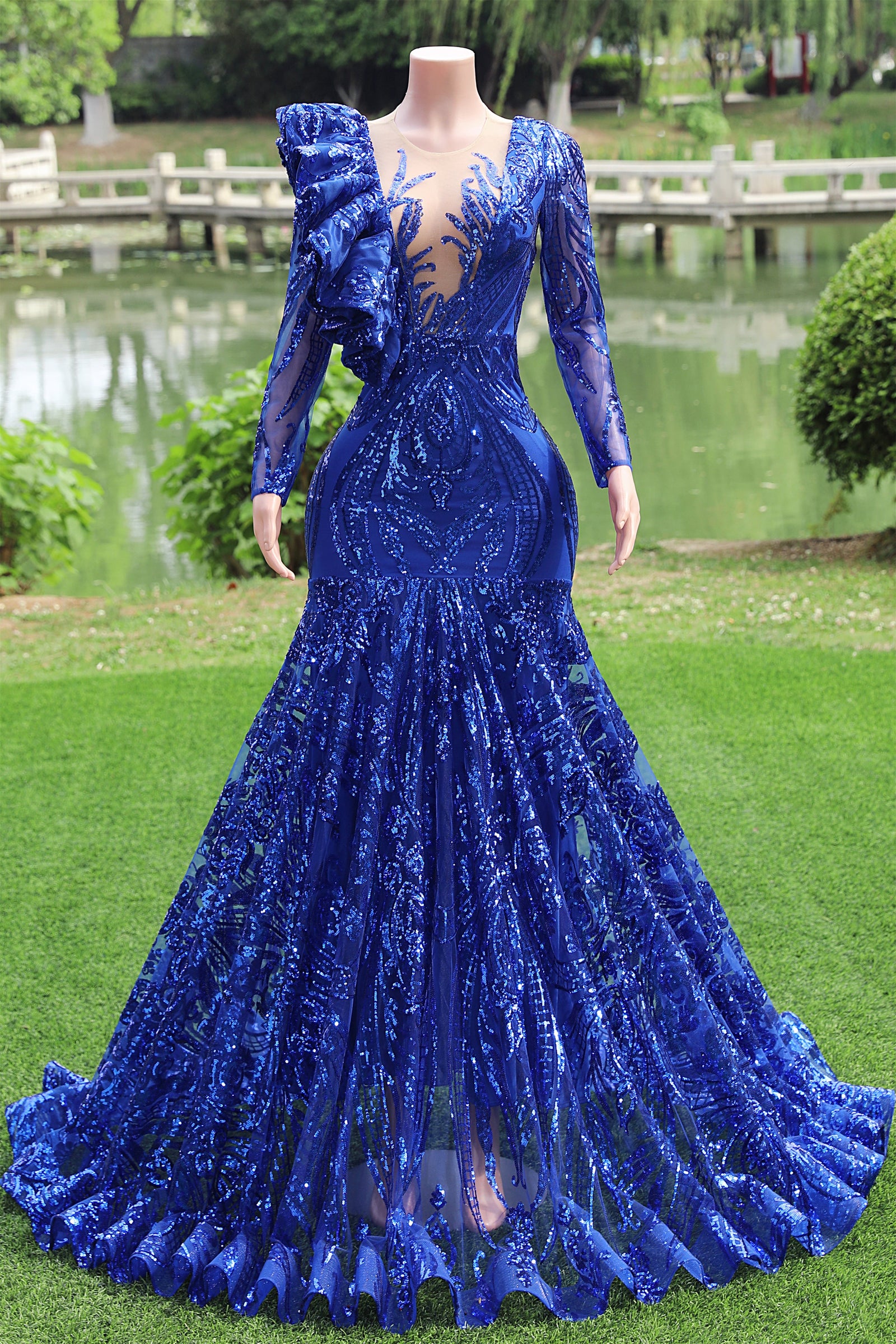 Long sleeves Royal Blue Mermaid Ruffles V-neck Floor length Prom Dresses Long sleeves Royal Blue Mermaid Ruffles V-neck Floor length Prom Dresses