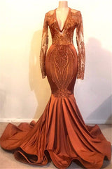 Long Sleeves V-neck Mermaid Prom Dress Sequins Gold Long Chiffon Lace-Ballbella