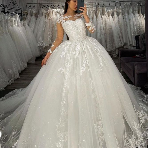 Long Sleevess Lace Appliques Tulle Wedding Gown White Garden Aline