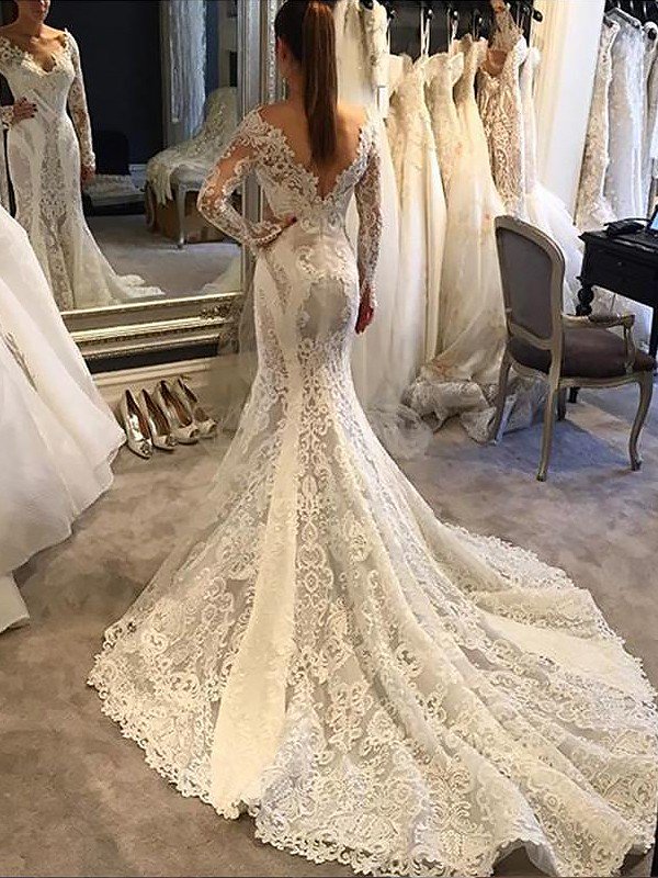 This Long Sleevess Lace Mermaid Court Train V-neck Wedding Dresses at ballbella.com will make your guests say wow. The V-neck bodice is thoughtfully lined, and the skirt with to provide the airy, flatter look of Lace.
