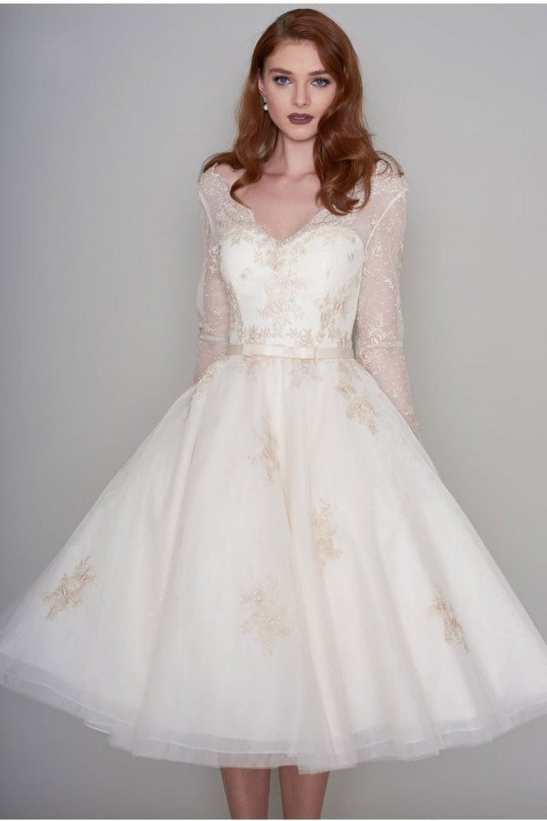Beach Wedding Dresses at Ballbella Beach Wedding Dresses at Ballbella