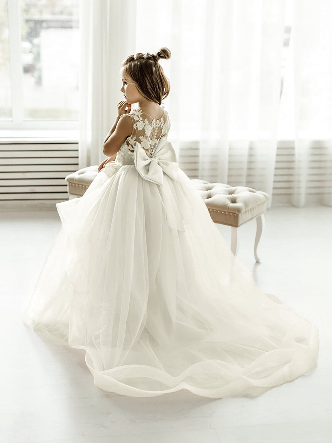 Lovely Puffy Sleeveless Flower Girl Dresses Lace Appliqued  Ballbella